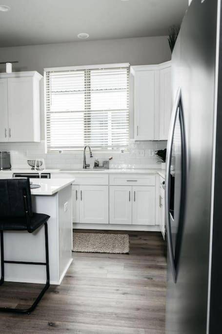 New Luxury Townhome Youngsville Buitenkant foto